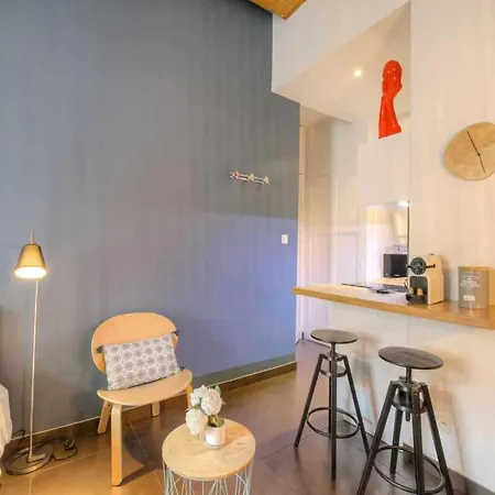 Dify Ainay Сasa de vacaciones Lyon